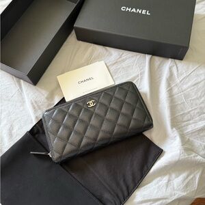 Chanel Black Quilted Leather Wallet